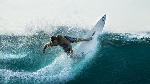 Image of surfer benefiting from Indo Board training