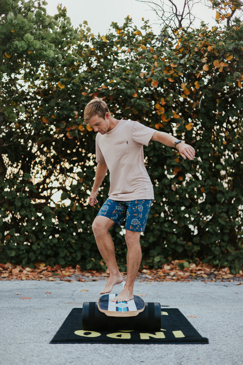 Indo Board Original Balance Trainer Fitness outlets Training (Skater) Board with Roller